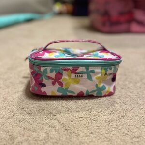 Elle makeup bag